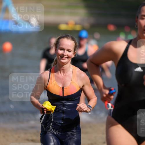 08.09.2024 - Stadtparktriathlon Michael Strokosch http://msf.ph/oto/7035820 08.09.2024 12:14:35 Schwimmen 848, 864, 875, 881, 883, 900, 924, 927, 940 meine-sportfotos.de