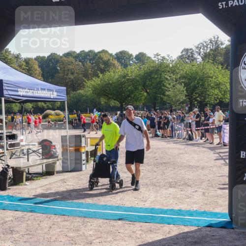 08.09.2024 - Stadtparktriathlon Luisa Fischer http://msf.ph/oto/7035821 08.09.2024 11:22:16 Ziel  meine-sportfotos.de