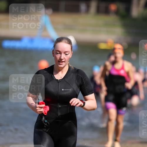 08.09.2024 - Stadtparktriathlon Michael Strokosch http://msf.ph/oto/7035855 08.09.2024 12:14:41 Schwimmen 848, 864, 883, 897, 900, 919, 924, 927 meine-sportfotos.de