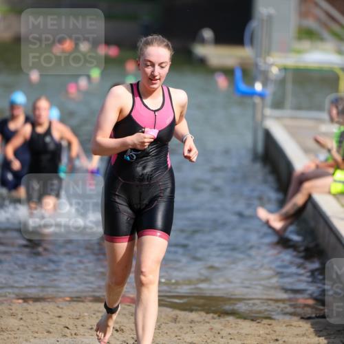 08.09.2024 - Stadtparktriathlon Michael Strokosch http://msf.ph/oto/7035873 08.09.2024 12:14:47 Schwimmen 848, 885, 897, 905, 919, 927 meine-sportfotos.de