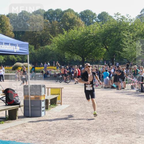 08.09.2024 - Stadtparktriathlon Luisa Fischer http://msf.ph/oto/7035886 08.09.2024 11:23:33 Ziel 283, 387 meine-sportfotos.de