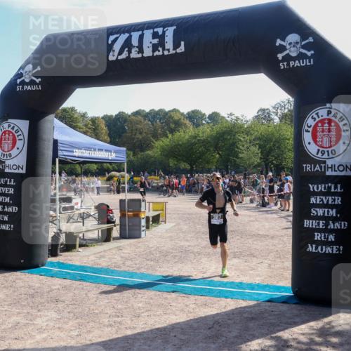 08.09.2024 - Stadtparktriathlon Luisa Fischer http://msf.ph/oto/7035892 08.09.2024 11:23:33 Ziel 283, 387 meine-sportfotos.de