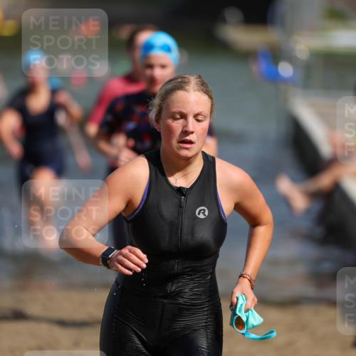 08.09.2024 - Stadtparktriathlon Michael Strokosch http://msf.ph/oto/7035897 08.09.2024 12:14:53 Schwimmen 854, 885, 897, 905, 919 meine-sportfotos.de