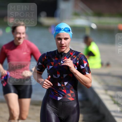08.09.2024 - Stadtparktriathlon Michael Strokosch http://msf.ph/oto/7035904 08.09.2024 12:14:54 Schwimmen 854, 885, 897, 905, 919 meine-sportfotos.de