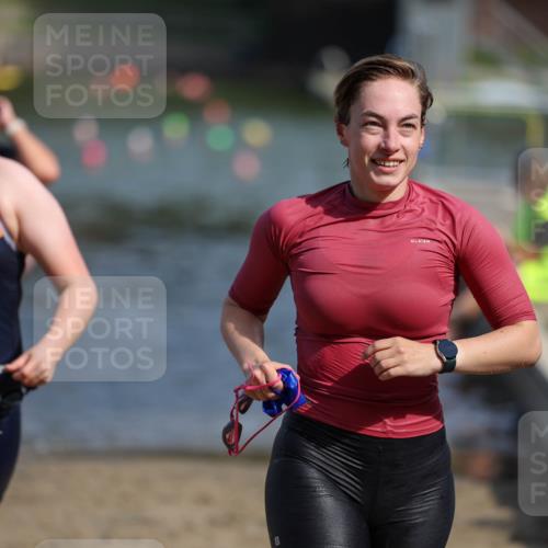 08.09.2024 - Stadtparktriathlon Michael Strokosch http://msf.ph/oto/7035913 08.09.2024 12:14:56 Schwimmen 854, 885, 905, 919 meine-sportfotos.de