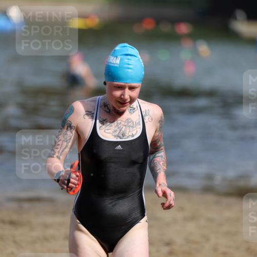 08.09.2024 - Stadtparktriathlon Michael Strokosch http://msf.ph/oto/7035929 08.09.2024 12:15:03 Schwimmen 854 meine-sportfotos.de