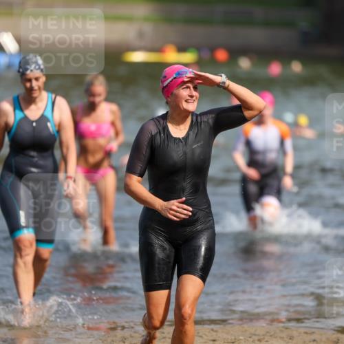 08.09.2024 - Stadtparktriathlon Michael Strokosch http://msf.ph/oto/7035938 08.09.2024 12:15:26 Schwimmen 869, 889, 891, 910 meine-sportfotos.de