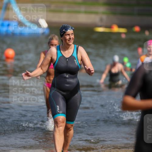 08.09.2024 - Stadtparktriathlon Michael Strokosch http://msf.ph/oto/7035951 08.09.2024 12:15:28 Schwimmen 869, 889, 891, 910 meine-sportfotos.de