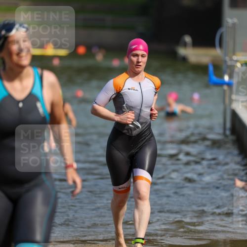 08.09.2024 - Stadtparktriathlon Michael Strokosch http://msf.ph/oto/7035973 08.09.2024 12:15:32 Schwimmen 869, 889, 891, 922 meine-sportfotos.de