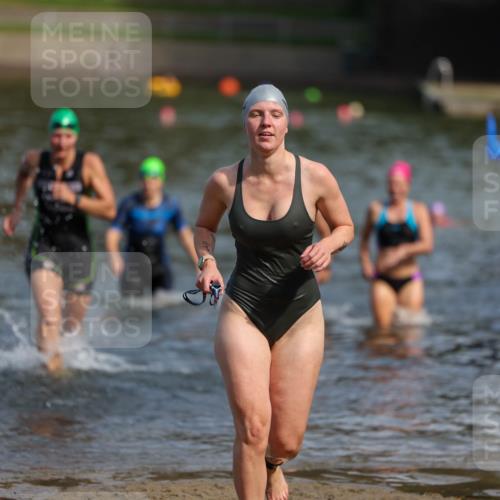 08.09.2024 - Stadtparktriathlon Michael Strokosch http://msf.ph/oto/7036009 08.09.2024 12:15:44 Schwimmen 911, 913, 914, 922, 933, 934 meine-sportfotos.de