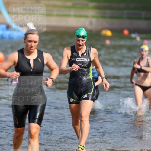 08.09.2024 - Stadtparktriathlon Michael Strokosch http://msf.ph/oto/7036030 08.09.2024 12:15:47 Schwimmen 911, 913, 914, 922, 933, 934 meine-sportfotos.de