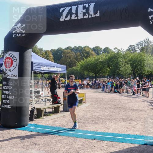 08.09.2024 - Stadtparktriathlon Luisa Fischer http://msf.ph/oto/7036038 08.09.2024 11:25:00 Ziel 310, 359 meine-sportfotos.de