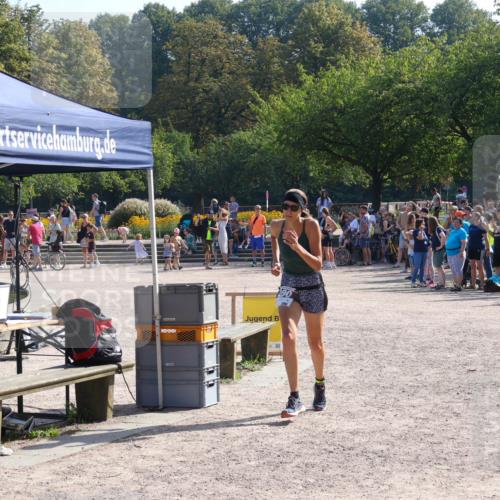 08.09.2024 - Stadtparktriathlon Luisa Fischer http://msf.ph/oto/7036047 08.09.2024 11:25:06 Ziel 290, 359 meine-sportfotos.de