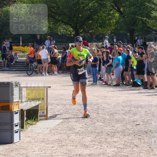 08.09.2024 - Stadtparktriathlon Luisa Fischer http://msf.ph/oto/7036107 08.09.2024 11:25:39 Ziel 278, 304 meine-sportfotos.de