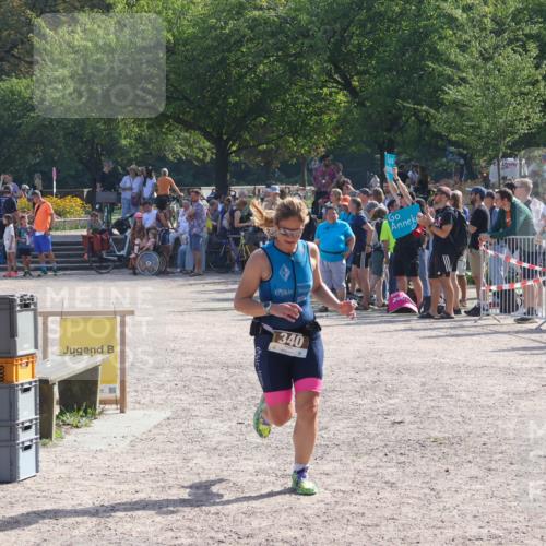 08.09.2024 - Stadtparktriathlon Luisa Fischer http://msf.ph/oto/7036145 08.09.2024 11:26:36 Ziel 340 meine-sportfotos.de