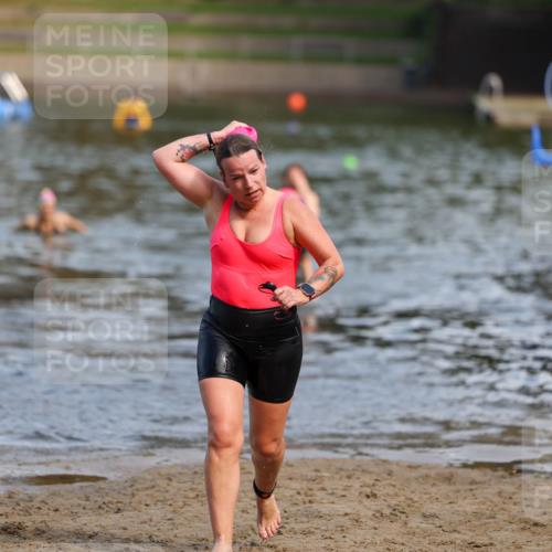 08.09.2024 - Stadtparktriathlon Michael Strokosch http://msf.ph/oto/7036165 08.09.2024 12:17:27 Schwimmen 878, 938 meine-sportfotos.de