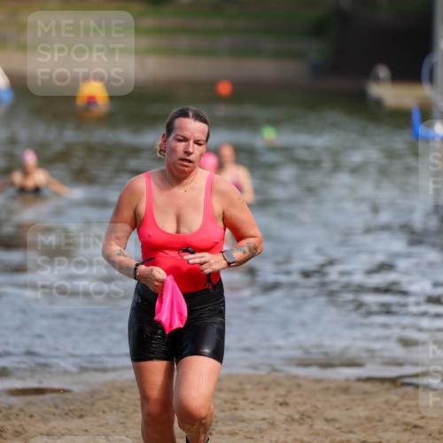 08.09.2024 - Stadtparktriathlon Michael Strokosch http://msf.ph/oto/7036169 08.09.2024 12:17:27 Schwimmen 878, 938 meine-sportfotos.de