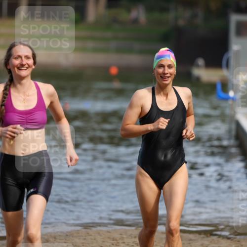 08.09.2024 - Stadtparktriathlon Michael Strokosch http://msf.ph/oto/7036240 08.09.2024 12:17:42 Schwimmen 855, 874 meine-sportfotos.de