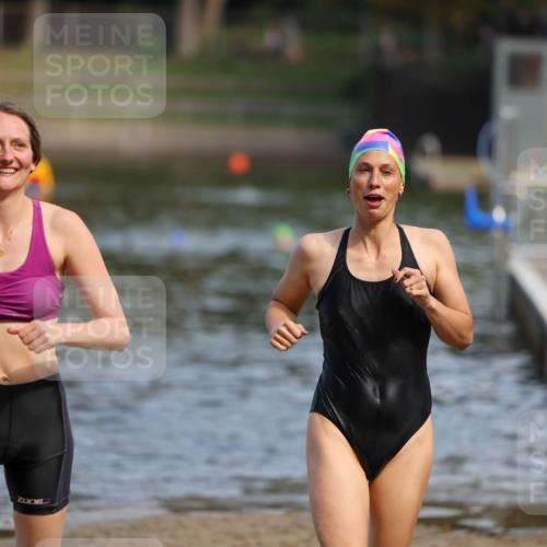 08.09.2024 - Stadtparktriathlon Michael Strokosch http://msf.ph/oto/7036245 08.09.2024 12:17:42 Schwimmen 855, 874 meine-sportfotos.de