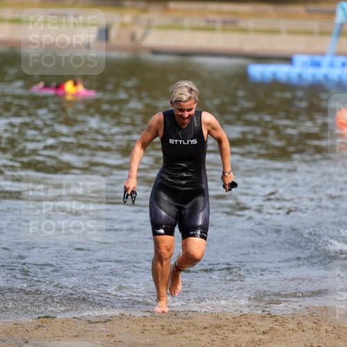 08.09.2024 - Stadtparktriathlon Michael Strokosch http://msf.ph/oto/7036269 08.09.2024 12:18:18 Schwimmen 882, 896, 898 meine-sportfotos.de