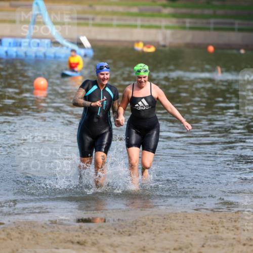 08.09.2024 - Stadtparktriathlon Michael Strokosch http://msf.ph/oto/7036273 08.09.2024 12:18:19 Schwimmen 882, 896, 898 meine-sportfotos.de