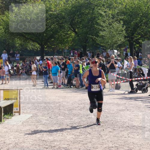 08.09.2024 - Stadtparktriathlon Luisa Fischer http://msf.ph/oto/7036281 08.09.2024 11:27:33 Ziel 363 meine-sportfotos.de