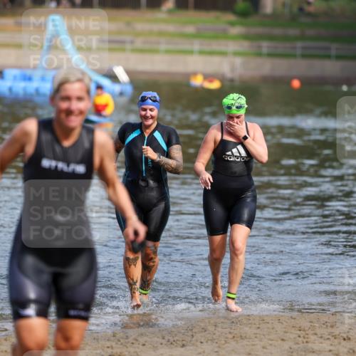 08.09.2024 - Stadtparktriathlon Michael Strokosch http://msf.ph/oto/7036284 08.09.2024 12:18:20 Schwimmen 882, 896, 898 meine-sportfotos.de