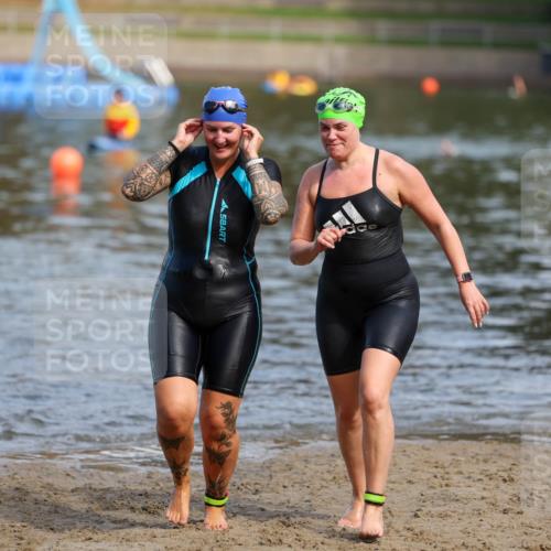 08.09.2024 - Stadtparktriathlon Michael Strokosch http://msf.ph/oto/7036293 08.09.2024 12:18:22 Schwimmen 882, 896, 898 meine-sportfotos.de