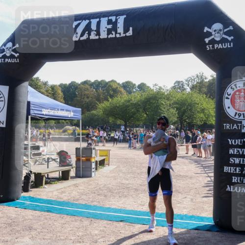 08.09.2024 - Stadtparktriathlon Luisa Fischer http://msf.ph/oto/7036385 08.09.2024 11:29:02 Ziel 386, 435 meine-sportfotos.de