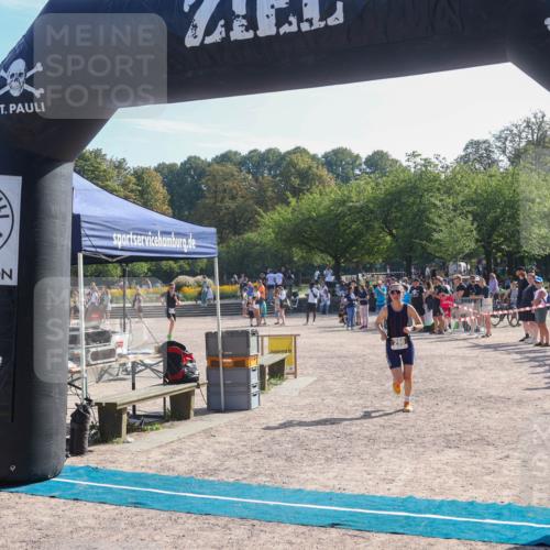 08.09.2024 - Stadtparktriathlon Luisa Fischer http://msf.ph/oto/7036400 08.09.2024 11:29:08 Ziel 298, 386, 398 meine-sportfotos.de