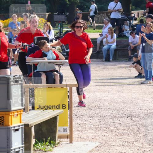 08.09.2024 - Stadtparktriathlon Luisa Fischer http://msf.ph/oto/7036441 08.09.2024 11:30:28 Ziel 233 meine-sportfotos.de