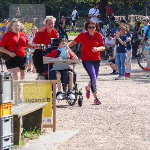 08.09.2024 - Stadtparktriathlon Luisa Fischer http://msf.ph/oto/7036443 08.09.2024 11:30:28 Ziel 233 meine-sportfotos.de