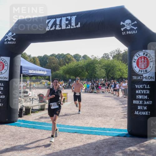 08.09.2024 - Stadtparktriathlon Luisa Fischer http://msf.ph/oto/7036481 08.09.2024 11:30:47 Ziel 316, 318, 426 meine-sportfotos.de