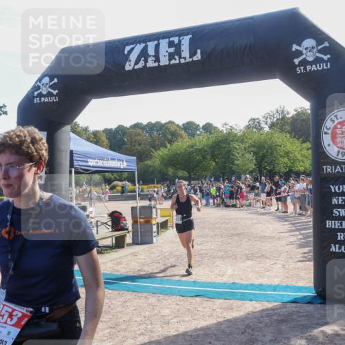 08.09.2024 - Stadtparktriathlon Luisa Fischer http://msf.ph/oto/7036530 08.09.2024 11:31:35 Ziel 251, 293 meine-sportfotos.de