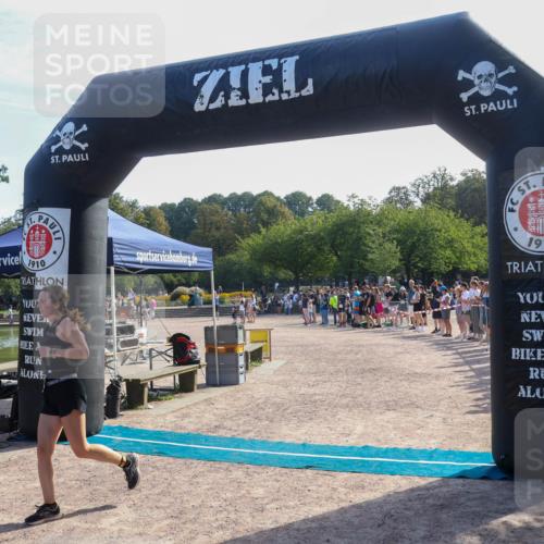 08.09.2024 - Stadtparktriathlon Luisa Fischer http://msf.ph/oto/7036534 08.09.2024 11:31:36 Ziel 251, 293 meine-sportfotos.de