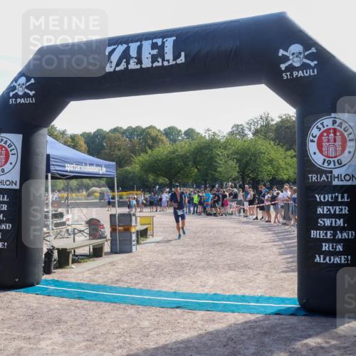 08.09.2024 - Stadtparktriathlon Luisa Fischer http://msf.ph/oto/7036551 08.09.2024 11:31:51 Ziel 352, 408 meine-sportfotos.de
