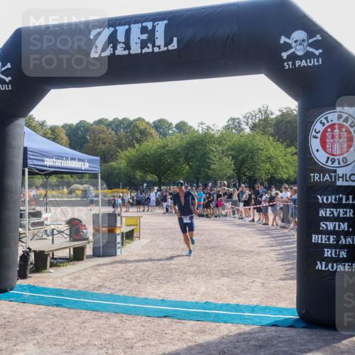 08.09.2024 - Stadtparktriathlon Luisa Fischer http://msf.ph/oto/7036553 08.09.2024 11:31:51 Ziel 352, 408 meine-sportfotos.de