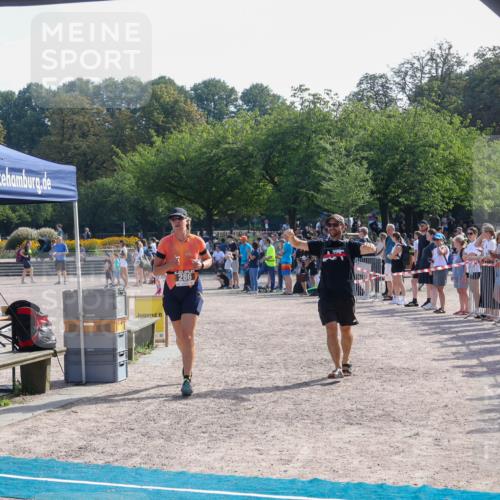 08.09.2024 - Stadtparktriathlon Luisa Fischer http://msf.ph/oto/7036562 08.09.2024 11:31:59 Ziel 286, 408 meine-sportfotos.de