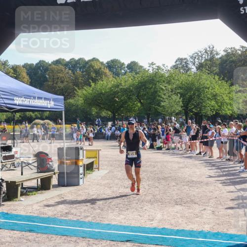 08.09.2024 - Stadtparktriathlon Luisa Fischer http://msf.ph/oto/7036606 08.09.2024 11:32:45 Ziel 414 meine-sportfotos.de