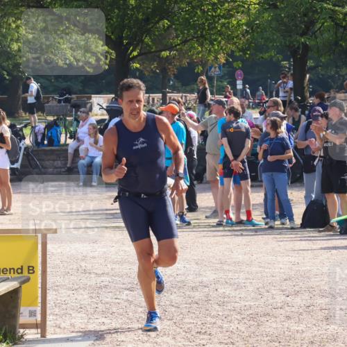08.09.2024 - Stadtparktriathlon Luisa Fischer http://msf.ph/oto/7036612 08.09.2024 11:33:07 Ziel 373, 438 meine-sportfotos.de