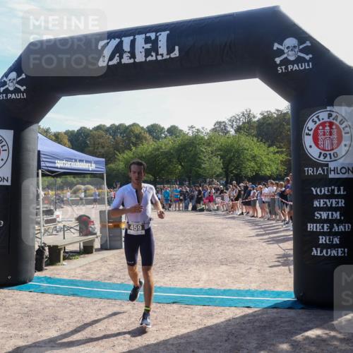 08.09.2024 - Stadtparktriathlon Luisa Fischer http://msf.ph/oto/7036648 08.09.2024 11:33:19 Ziel 263, 273, 389, 459 meine-sportfotos.de