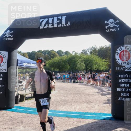 08.09.2024 - Stadtparktriathlon Luisa Fischer http://msf.ph/oto/7036662 08.09.2024 11:33:26 Ziel 368, 389 meine-sportfotos.de