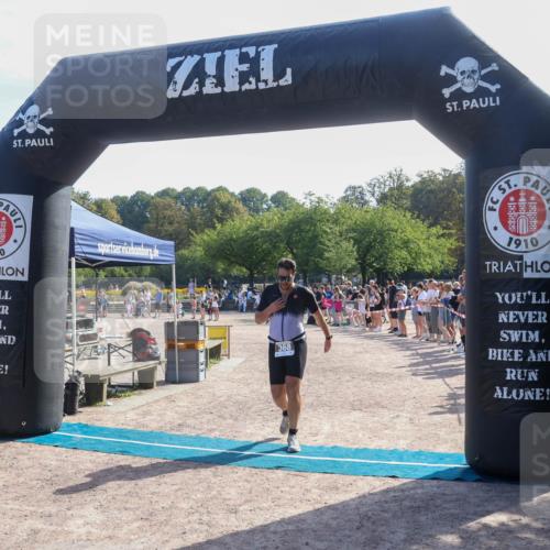 08.09.2024 - Stadtparktriathlon Luisa Fischer http://msf.ph/oto/7036669 08.09.2024 11:33:32 Ziel 368, 389 meine-sportfotos.de