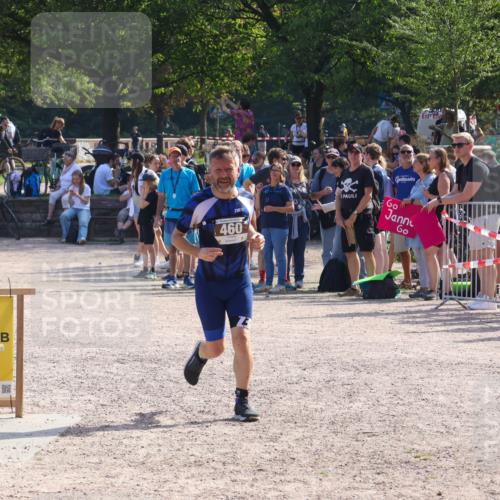 08.09.2024 - Stadtparktriathlon Luisa Fischer http://msf.ph/oto/7036673 08.09.2024 11:33:39 Ziel 368, 460 meine-sportfotos.de