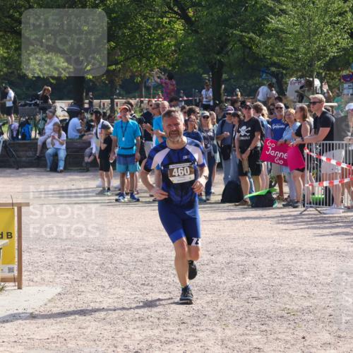 08.09.2024 - Stadtparktriathlon Luisa Fischer http://msf.ph/oto/7036674 08.09.2024 11:33:39 Ziel 368, 460 meine-sportfotos.de