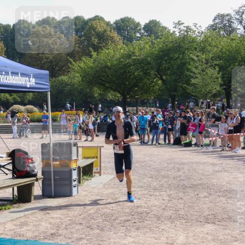 08.09.2024 - Stadtparktriathlon Luisa Fischer http://msf.ph/oto/7036743 08.09.2024 11:34:44 Ziel 367 meine-sportfotos.de