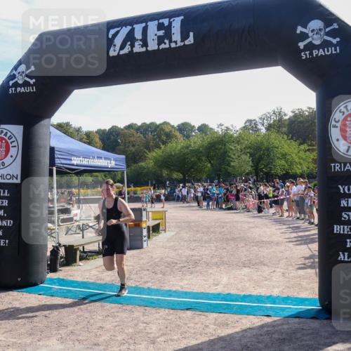 08.09.2024 - Stadtparktriathlon Luisa Fischer http://msf.ph/oto/7036761 08.09.2024 11:35:57 Ziel 280, 421 meine-sportfotos.de