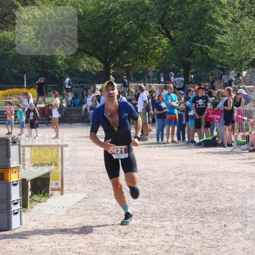08.09.2024 - Stadtparktriathlon Luisa Fischer http://msf.ph/oto/7036764 08.09.2024 11:36:00 Ziel 280, 421 meine-sportfotos.de