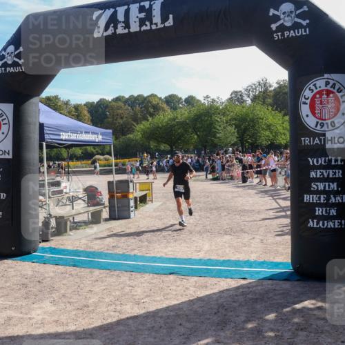 08.09.2024 - Stadtparktriathlon Luisa Fischer http://msf.ph/oto/7036792 08.09.2024 11:36:59 Ziel 436 meine-sportfotos.de