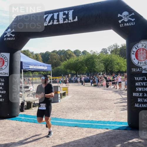08.09.2024 - Stadtparktriathlon Luisa Fischer http://msf.ph/oto/7036794 08.09.2024 11:37:00 Ziel 436 meine-sportfotos.de